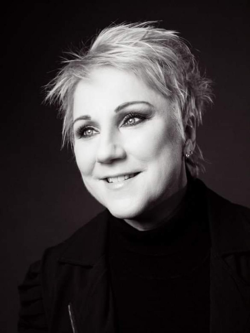 Marja Brink - Meikkitaiteilija